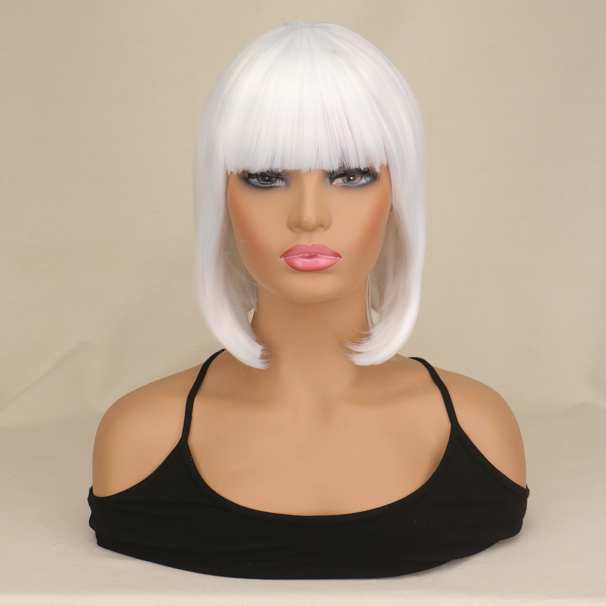 Women Synthetic White Straight - Women Fashion Japan recensione e prezzo