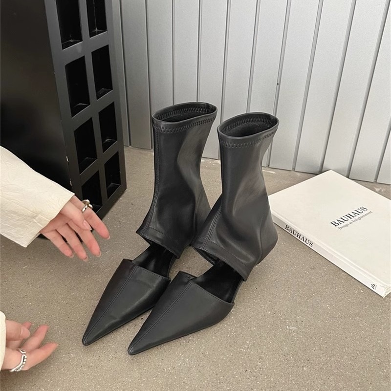 New Black Pointed Hollowed Out - Women'S Fashion Boots recensione e prezzo