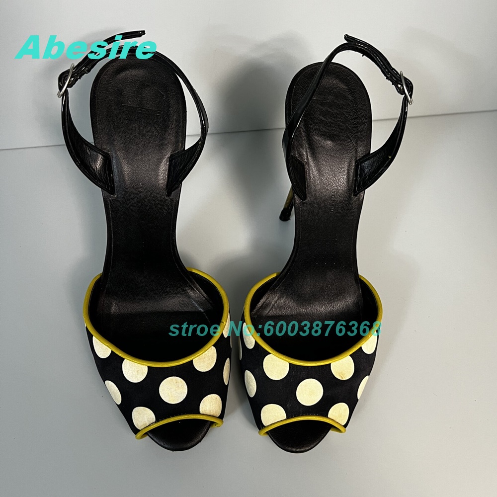 Polka Dot Patchwork Two-Tone S - Women Fashion Show recensione e prezzo