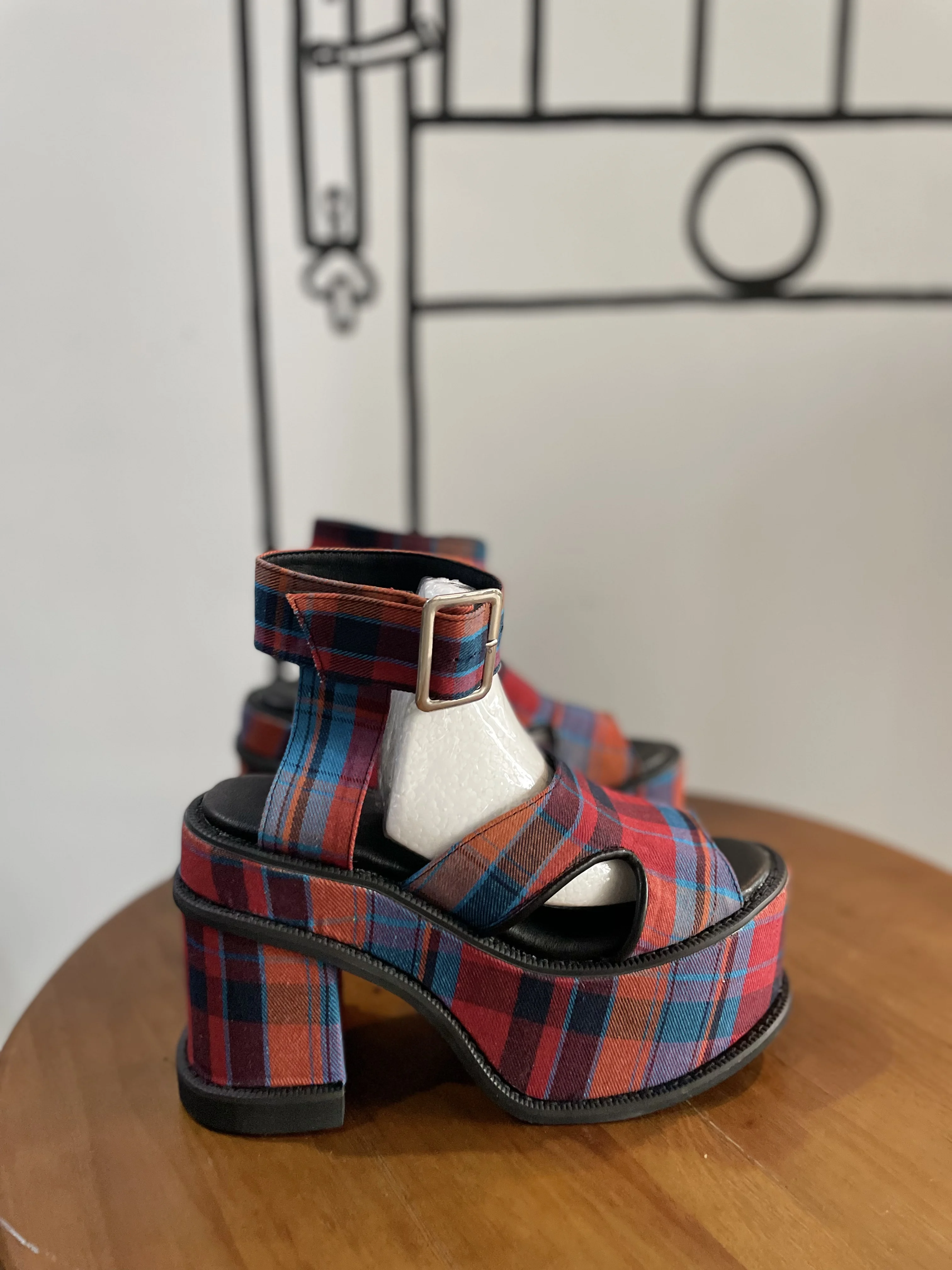 Platform Plaid Buckle Strap Sa - Women Fashion Show recensione e prezzo