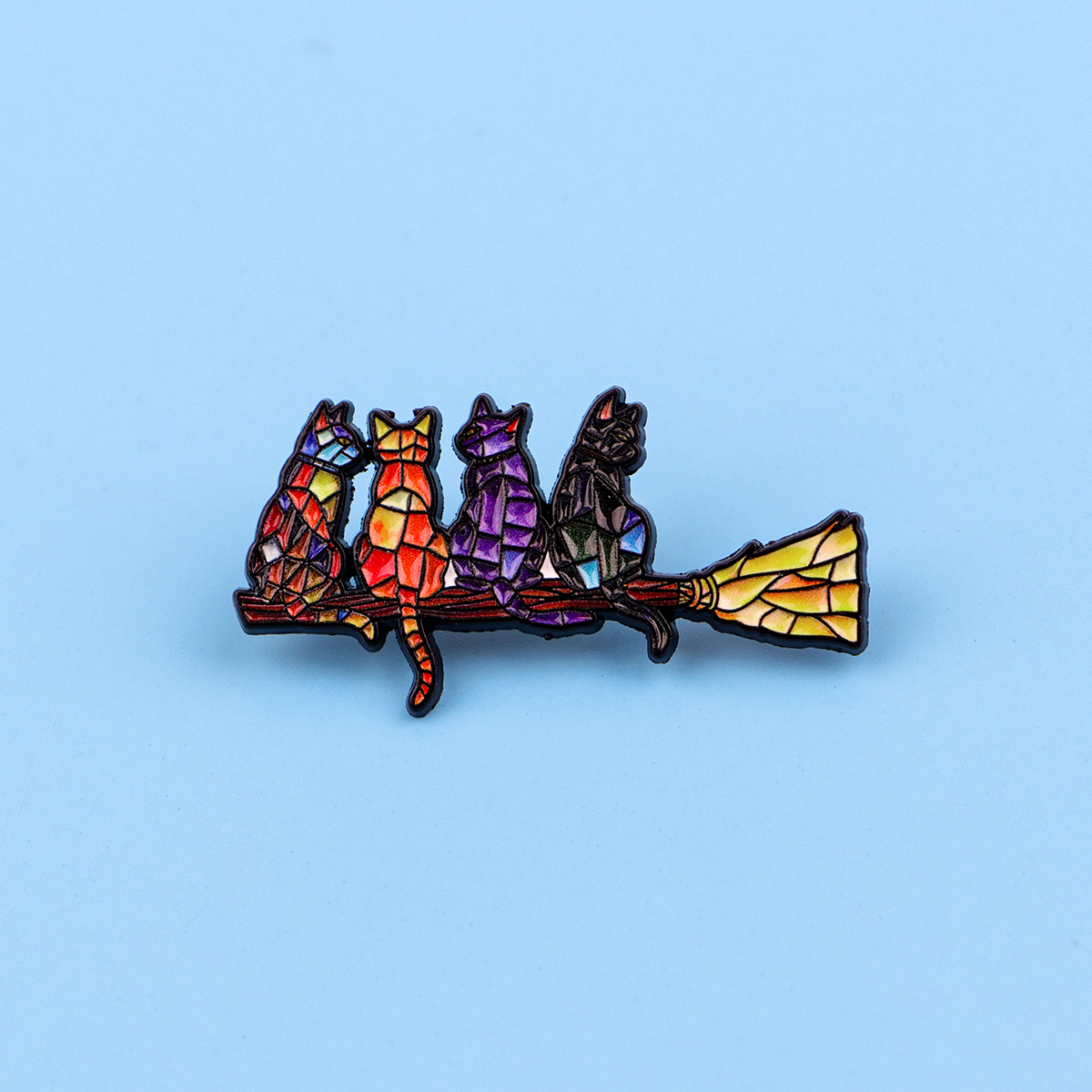 Colorful Cat Enamel Pin Witch  - Women Fashion Japan recensione e prezzo
