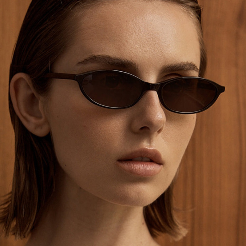 New Retro Oval Cat Eye Sunglas - Women'S Fashion In The 90S recensione e prezzo