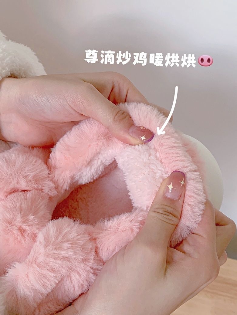 Feerldi Pink fluffy pig slippe - Women Fashion Images recensione e prezzo
