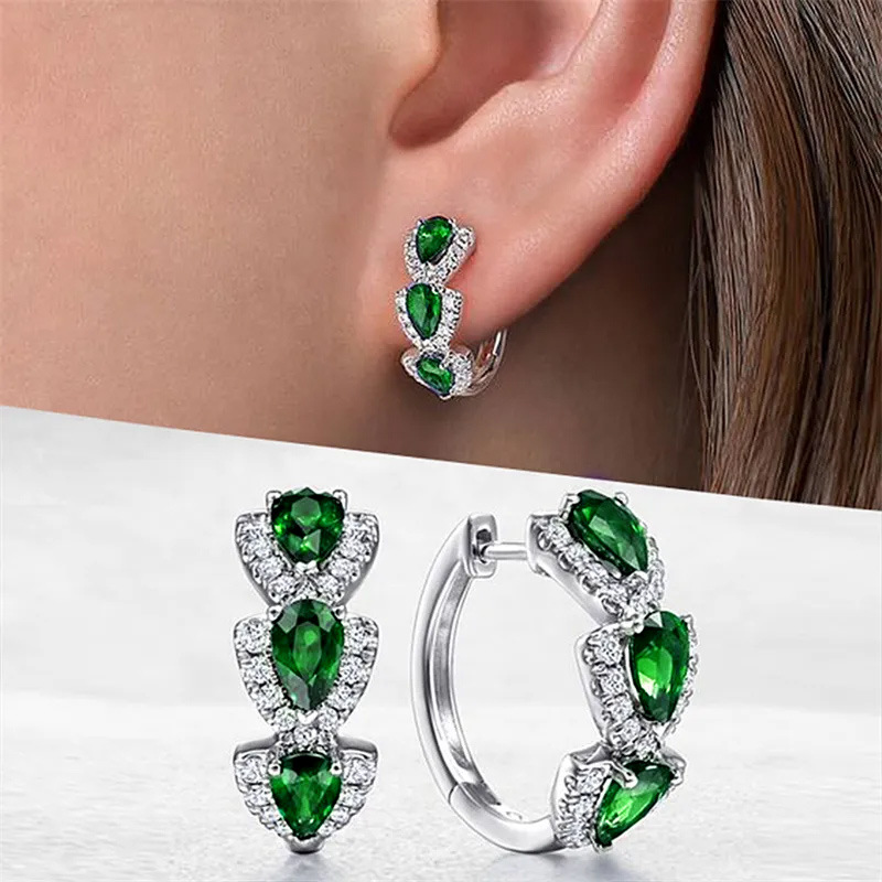 New Klein Blue Zircon Hoop Ear - Women'S Fashion Magazine recensione e prezzo