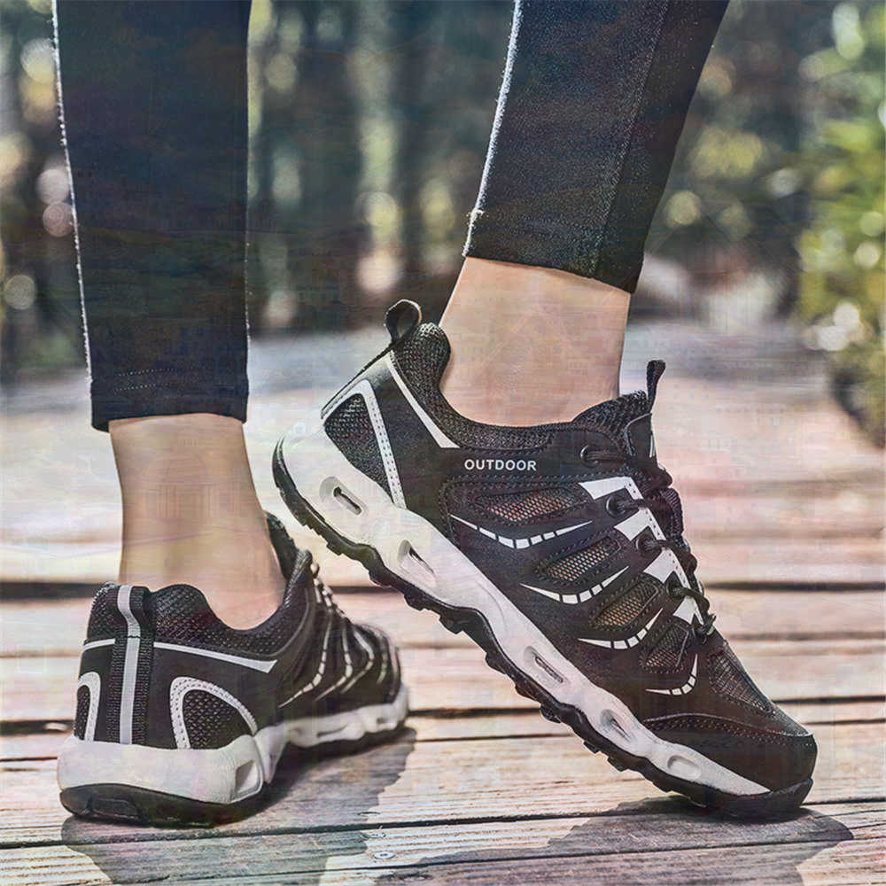 Sumer Round Tip Silver Sneaker - Women Fashion Uk recensione e prezzo