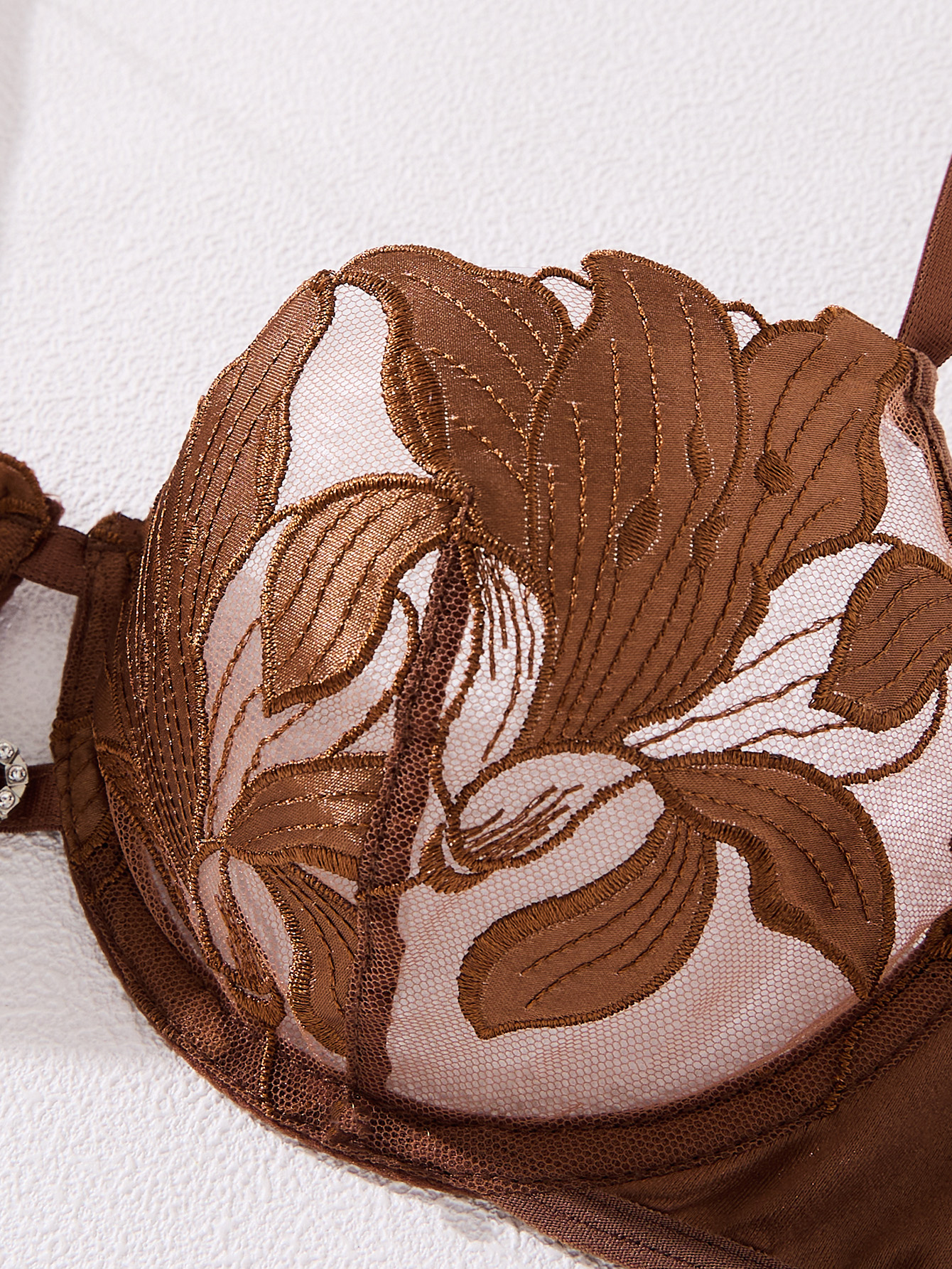 Coffee-colored embroidered pri - Women Fashion Images recensione e prezzo