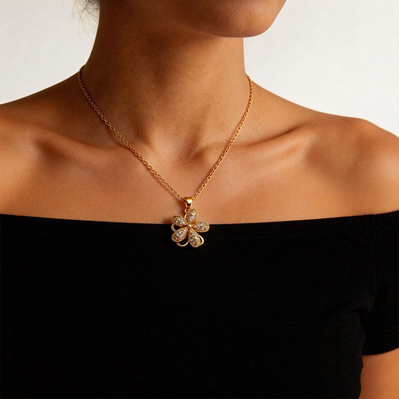Flower Gilding Necklace Pendan - Women'S Fashion Gilded Age recensione e prezzo