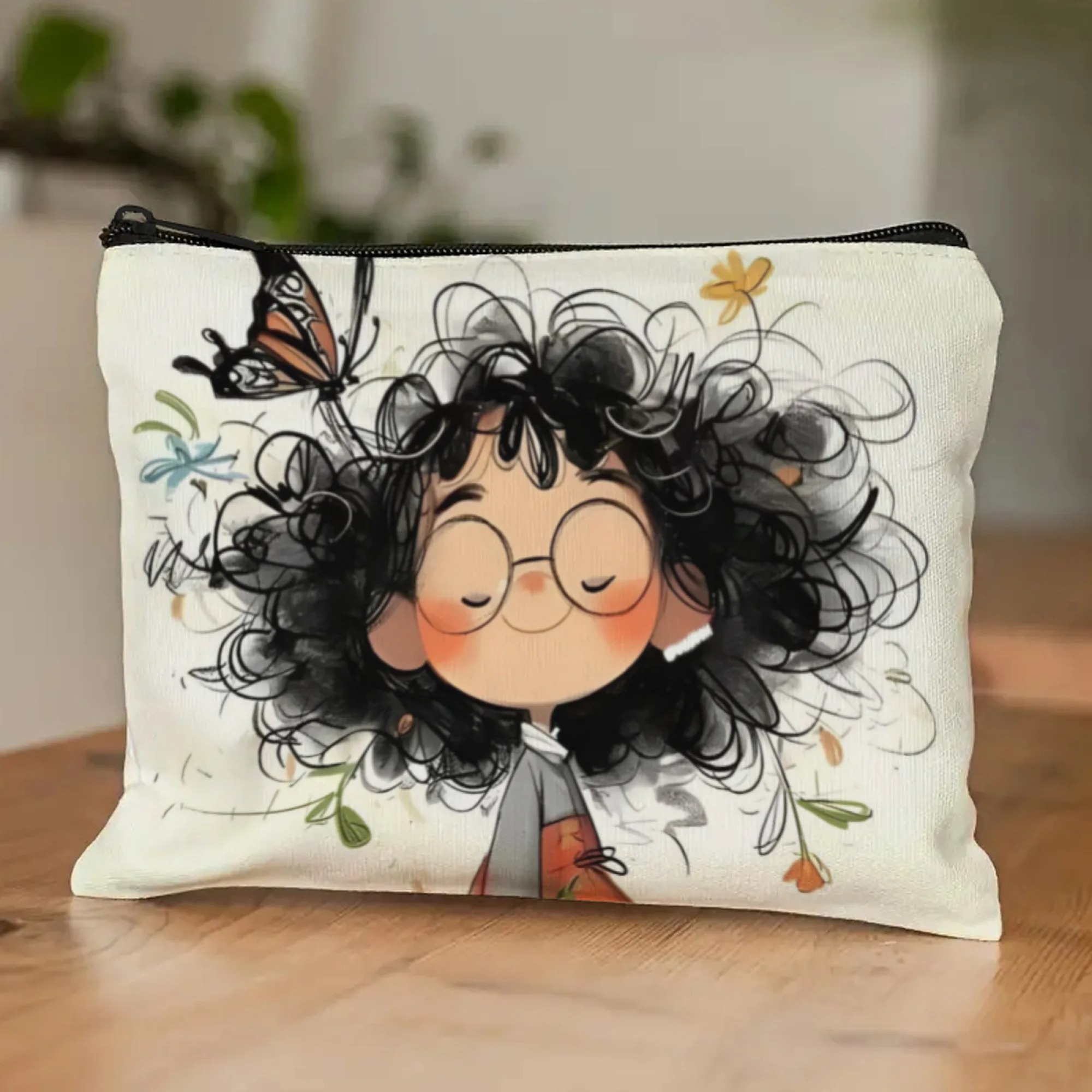 Cartoon Girl Makeup Bag Zipper - Women Fashion Images recensione e prezzo