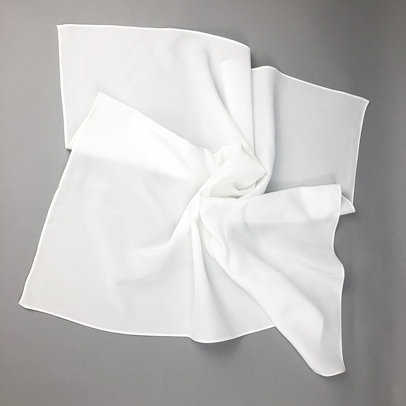 2020 New Women Silk Scarf Squa - Women'S Fashion Essentials recensione e prezzo