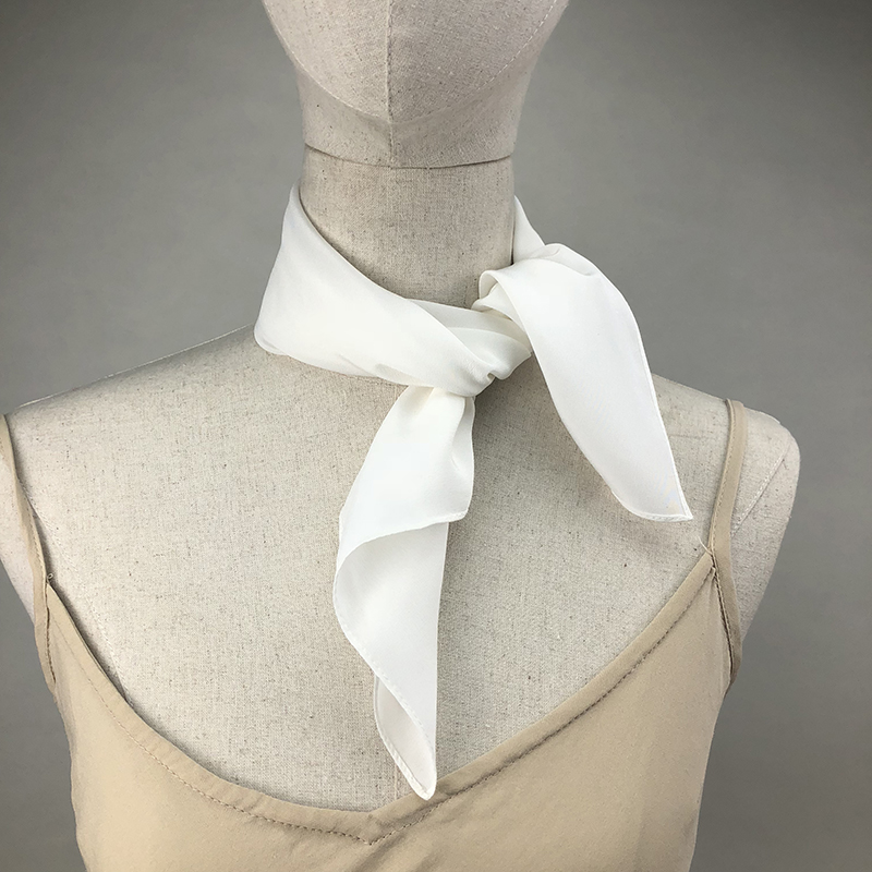 2020 New Women Silk Scarf Squa - Women'S Fashion Essentials recensione e prezzo