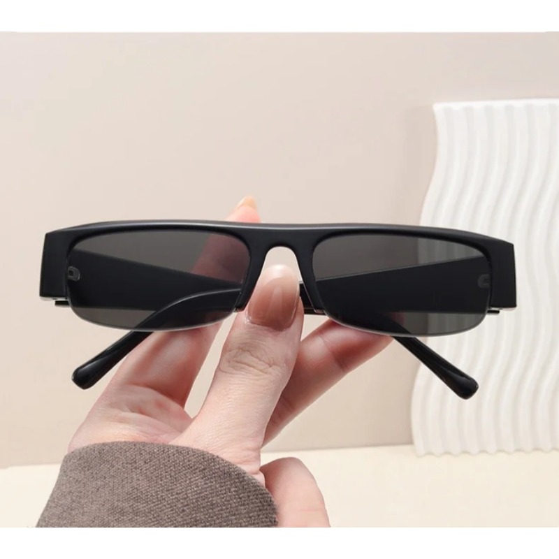 UV400 Light Weight Thick Recta - Women'S Fashion In The 90S recensione e prezzo